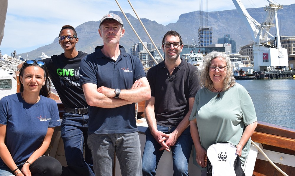 © WWF South Africa Ruan Wolfaardt Fleur de Passion visit