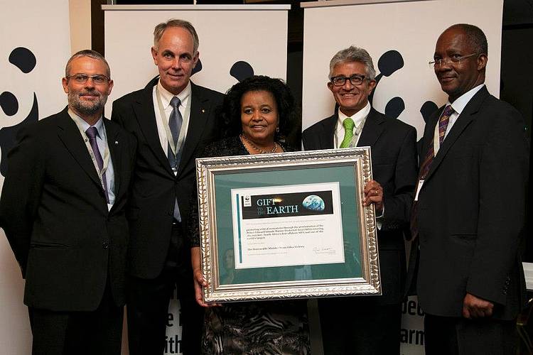WWF mourns the passing of Minister Molewa